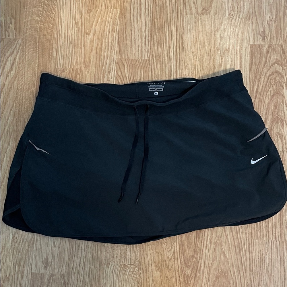 Nike Women's Black Skort